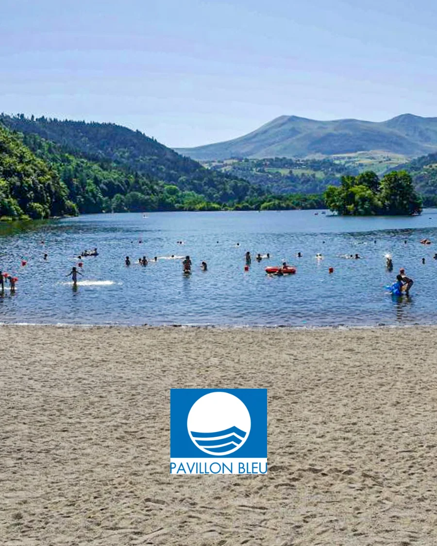 Pavillon Bleu 2026 : 12 plages d'Auvergne labellisées, dont 8 dans le Puy-de-Dôme