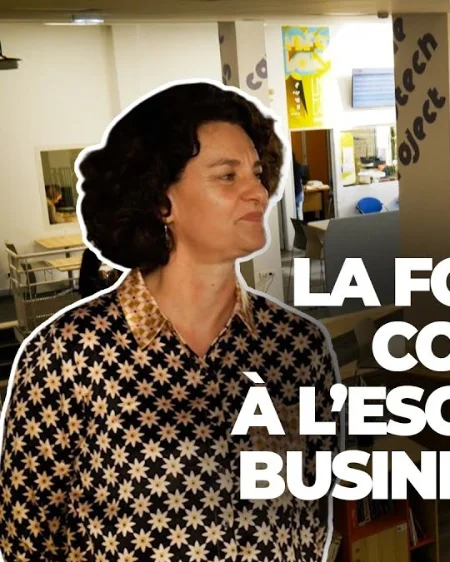 ILS ONT LE MÊME ÂGE QUE LEURS PROFS !