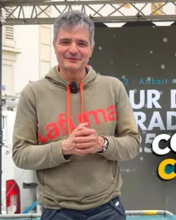 Plus de 100 kilomètres à vélo dans les routes vallonnées du Livradois-Forez, ça te chauffe ?
